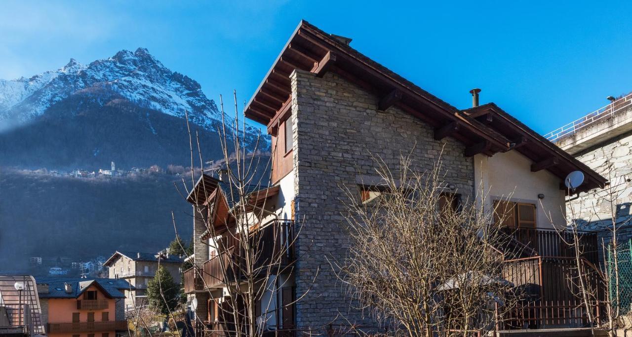 Lanterna Apartments Chiesa in Valmalenco Bagian luar foto
