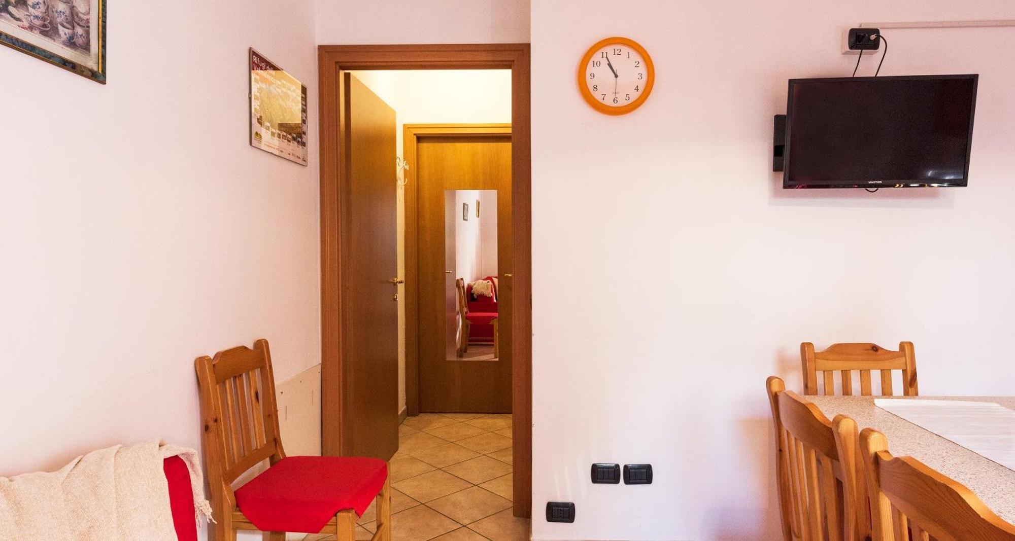 Lanterna Apartments Chiesa in Valmalenco Bagian luar foto